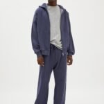 Oversize Hoodie With Zipper - Image 4